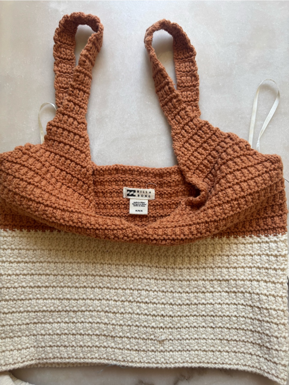 Billabong Two-Tone Brown and Cream Crocheted Crop Tank & Crème shorts - Picture 6 of 8